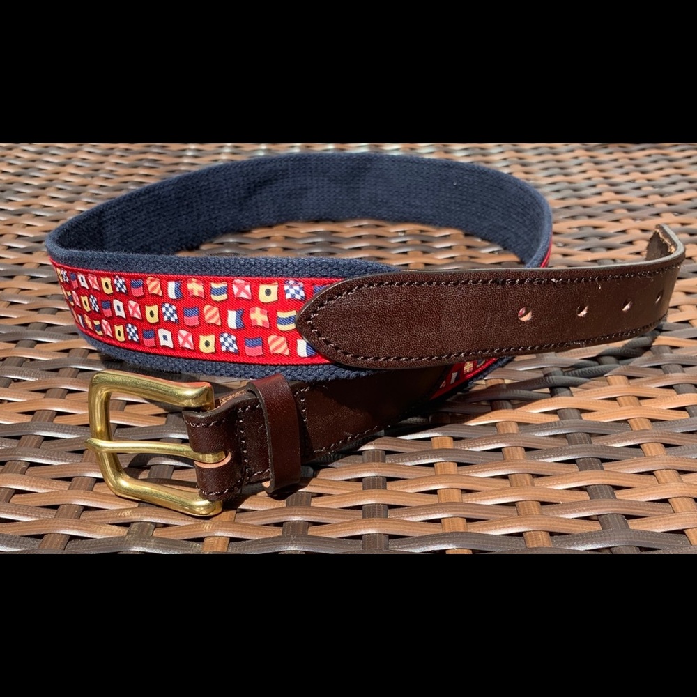 Men’s vineyard vines nautical flag belt - size 34
